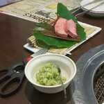 肉を愛する俺の店 笑門屋 - 笑門屋①(*´>ω<`*)