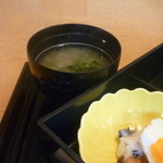 Bisutoro Fu - 味噌汁、厚揚げ玉子、天ぷら２種