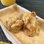 ITOSHIMA-STAND い～とや - ドッグセット(ホットドッグ+150円/税込)の塩から揚げ