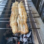 Kishuu Toraya - 紀州備長炭でじっくり焼きあげる