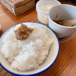 らーめん 天天有 - ご飯に〜