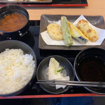 天ぷらと寿司 こじま - お好み天定食@790 天ぷら先ず4品
