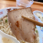 らーめん 天天有 - リフト