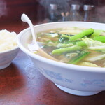 チャイナドール - エビ塩あんかけそば＆半ライス