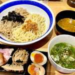 上州山賊麺 大大坊 - 燵家製麺✖︎大大坊　企画第二弾最終章『海賊vs山賊』