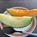 ユナイテッドベジーズ - タカミ飯岡メロン食べ比べ