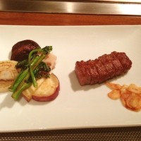 神戸プレジール 本店 - 肉も上質でしたが、野菜も美味しくて、満点！！！