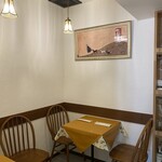 ピッツェリア タラッリ - 1階2名様テーブル席