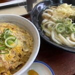 Tokutoku - ミニカツ丼とかけうどんのセット