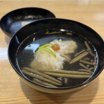 四谷 うえ村 - 鱧の湯引き！やっぱこれはこれで美味しい♡じゅんさいでっか！