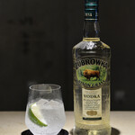 BAR Marble - ズブロッカ　800円