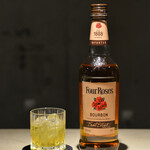 BAR Marble - フォアローゼス　900円