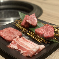 近江うし焼肉 にくTATSU 渋谷店 - 
