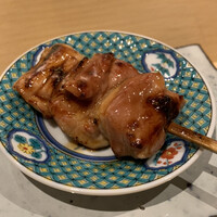 焼鳥 ひら野 - 王道のかしわ。ジューシーです。