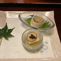 モリタ屋 木屋町店 - 一番安いコースだったので、前菜も少なめ。お皿に余白が…