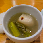 小判寿司 - ゴマフグの白子とアスパラガス