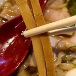 麺や 麟子鳳雛 - メンマリフト