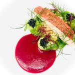 Marques Gastronomy & Wine - 魚　金目とビーツ