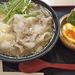 美の庵 - 美の庵うどんとポテトサラダ