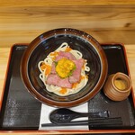 Gomaichi - うにいくら胡麻だれ担々うどん＋トッピングのローストビーフ