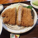 Tonkatsu Tamaki - ロースかつ（断面）