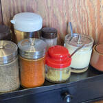 らーめん潤 - 卓上調味料