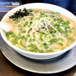 らーめん潤 - 中華そば(小)と、ネギトッピング