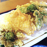 そば処 北の下 - 春野菜天そば　１５００円