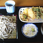 そば処 北の下 - 春野菜天そば１５００円