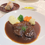 RESTAURANT L’ESPRIT DE CHEVALIER - 