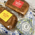 JUNIBUN BAKERY - 食パンと風船パン