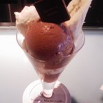 マルコリーニ チョコレートパフェ\1680-☆