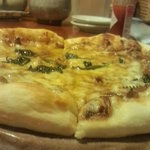 ん。 - イカワタピザ。