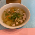 タイ料理バル クントゥアン - 具沢山スープ
