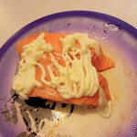 回転寿司すノ家 - 焼きサーモン