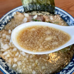 王風珍 - ちゃーしゅーめん スープ