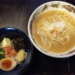 煮干結社 - 【限定】ガニ出汁かけ白湯＋専用飯　900＋100円