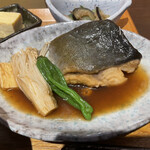 Kakano Te - イサキの煮物