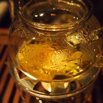 絹街道 - お茶サーバー.jpg