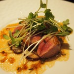 絹街道 - 鴨肉のロースト葱香るソース