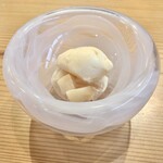 37+1 - 完熟の桃、レモンとマスカルポーネチーズのアイスクリーム