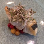 37+1 - 鱸のロースト〜マイクロトマトのピクルス、プルピエ