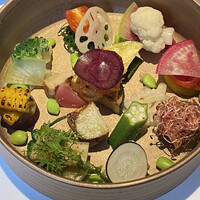 Baci - 30種類の野菜を使ったサラダ