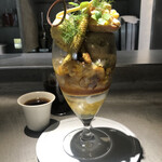 PATISSERIE ASAKO IWAYANAGI - パルフェビジュー  焼とうもろこし、「コスタリカ　ラ コンチャ　ロテ　ジョアナ　中煎り」のコーヒー 4,620円（税込）