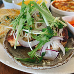 カフェ 八曲音 - つくねの照り焼き　アップ