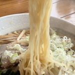 Hamakko - 中太麺が味噌スープに合いますd(^o^)b