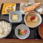 長岡市場食堂 - 日替わり定食