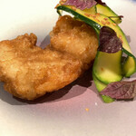 レストラン スノゥ - コチフライ　白身フライとしてはジューシーでゼリー質もある魚種とのこと。