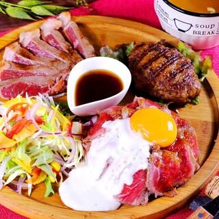 別府バル 肉は別腹_1