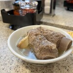 Song Fa Bak Kut Teh - ポークリブスープ(S) 8.30 SGD
            Pork Ribs Soup S
            ※スープのおかわり自由
            2022年7月22日
